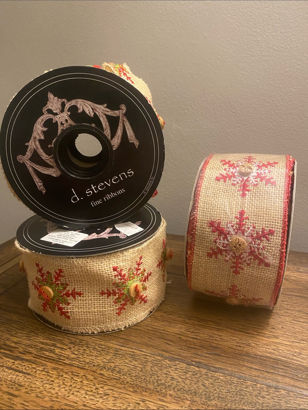 d. stevens Fine Ribbons NWT Wired Jute
2 1/2“ Wide 5 Yards